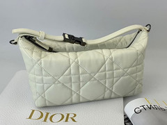 Женская сумка Christian Dior Travel Nomad Medium белая